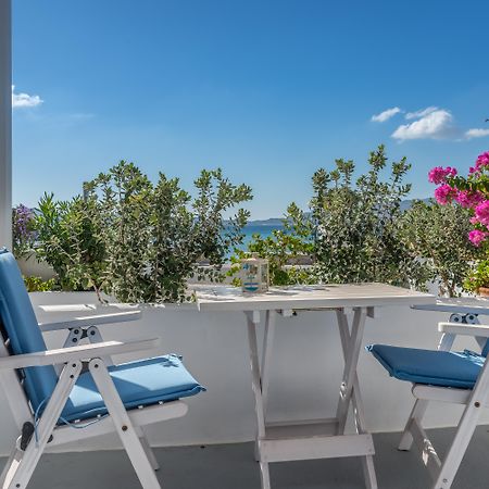 Villa Zampeta Adamantas  Екстериор снимка
