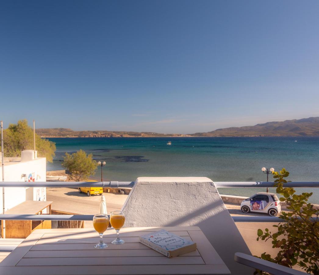 Villa Zampeta Adamantas  Екстериор снимка